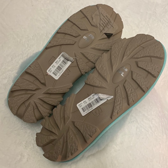 ❄️❄️UGG Coquette Sky Sheepskin Slipper - Picture 10 of 14